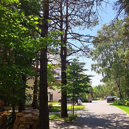 Maglian Campus Hotel Divcibare Bagian luar foto